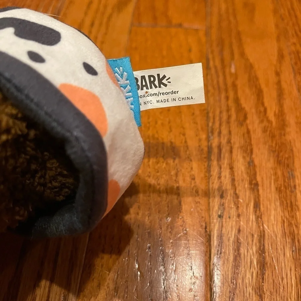 Bark Box The Wet Dog Mud Mask Crinkle Squeak Dog Toy Plush Stuffed